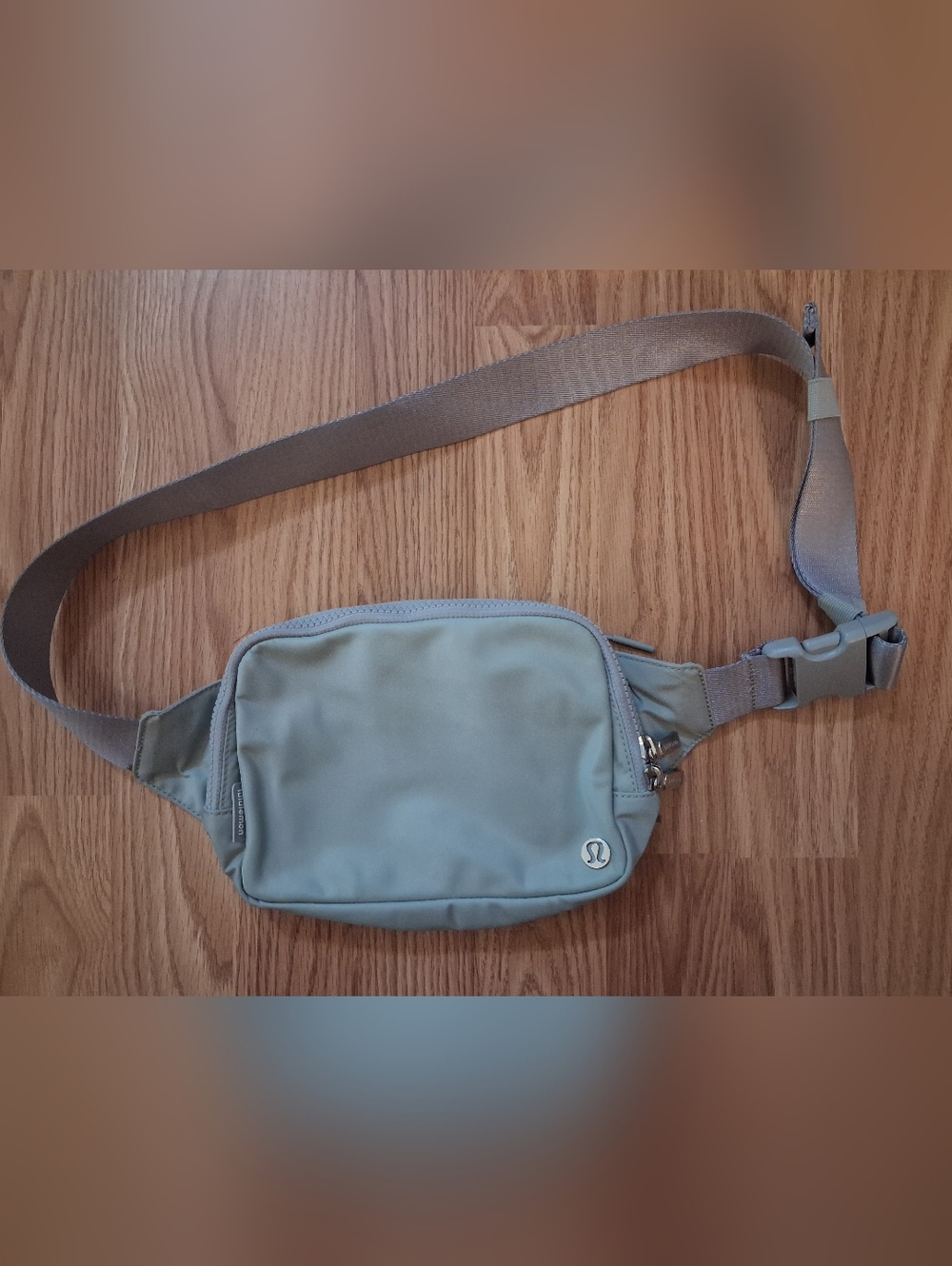 LULULEMON ATHLETICA Everywhere Belt Bag. Light Gray.  Womens. Like New.